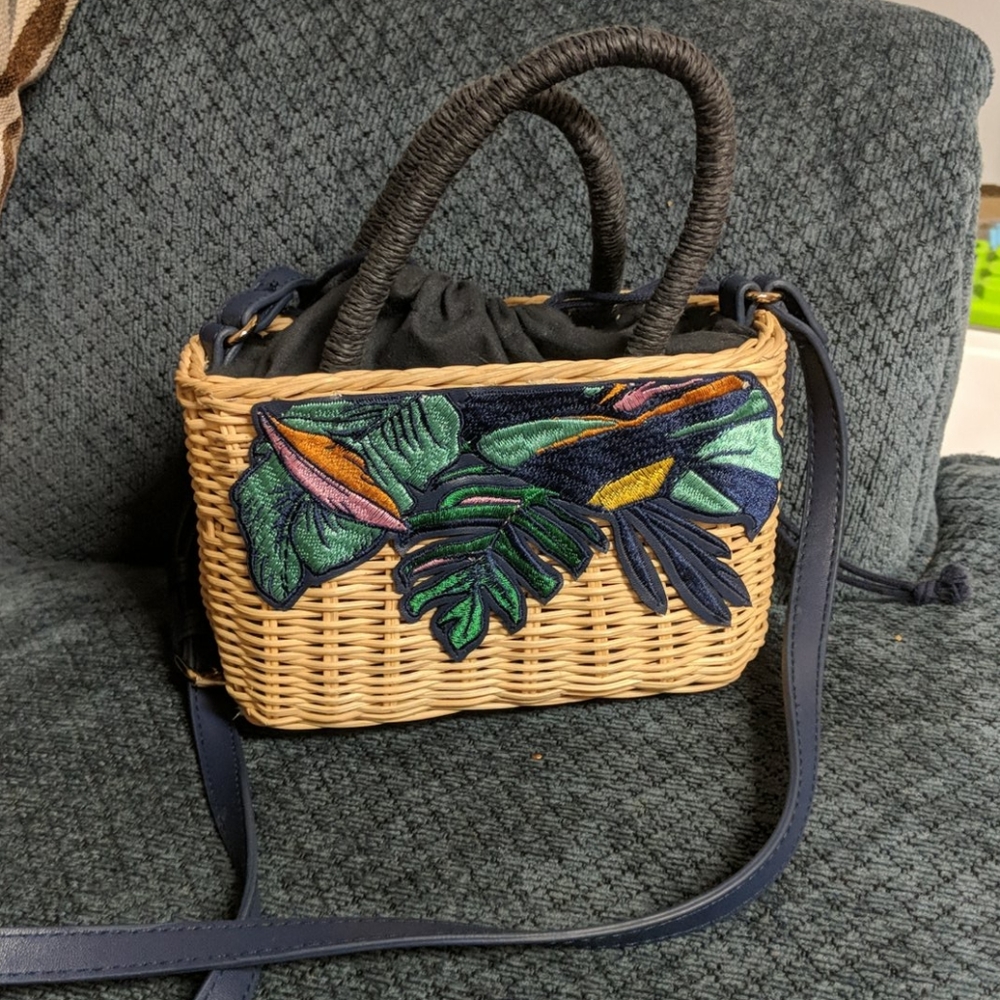 A.n.d e a w y crossbody bag